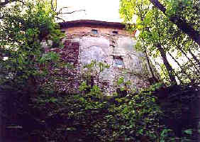 zadn� strana obytn� budovy