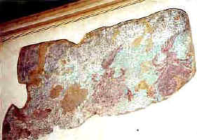 zbytky p�vodn� v�malby budov