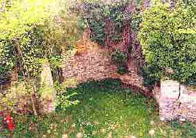 zbytek park�nov� hradby