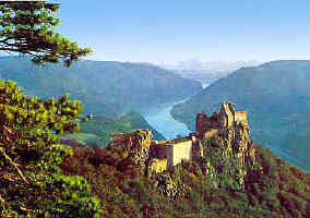 celkov� pohled na hrad - zdroj internet